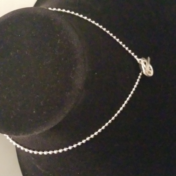 Women's Gucci Brit Toggle Interlocking GG Necklace 15" 925 Sterling Silver - Picture 4 of 9